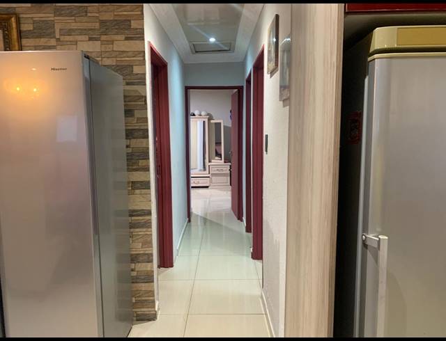 3 BEDROOM HOUSE FOR SALE IN PROTEA GLEN